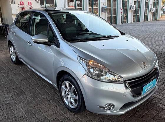 PEUGEOT 208 1.5 ALLURE 8V FLEX 4P MANUAL
